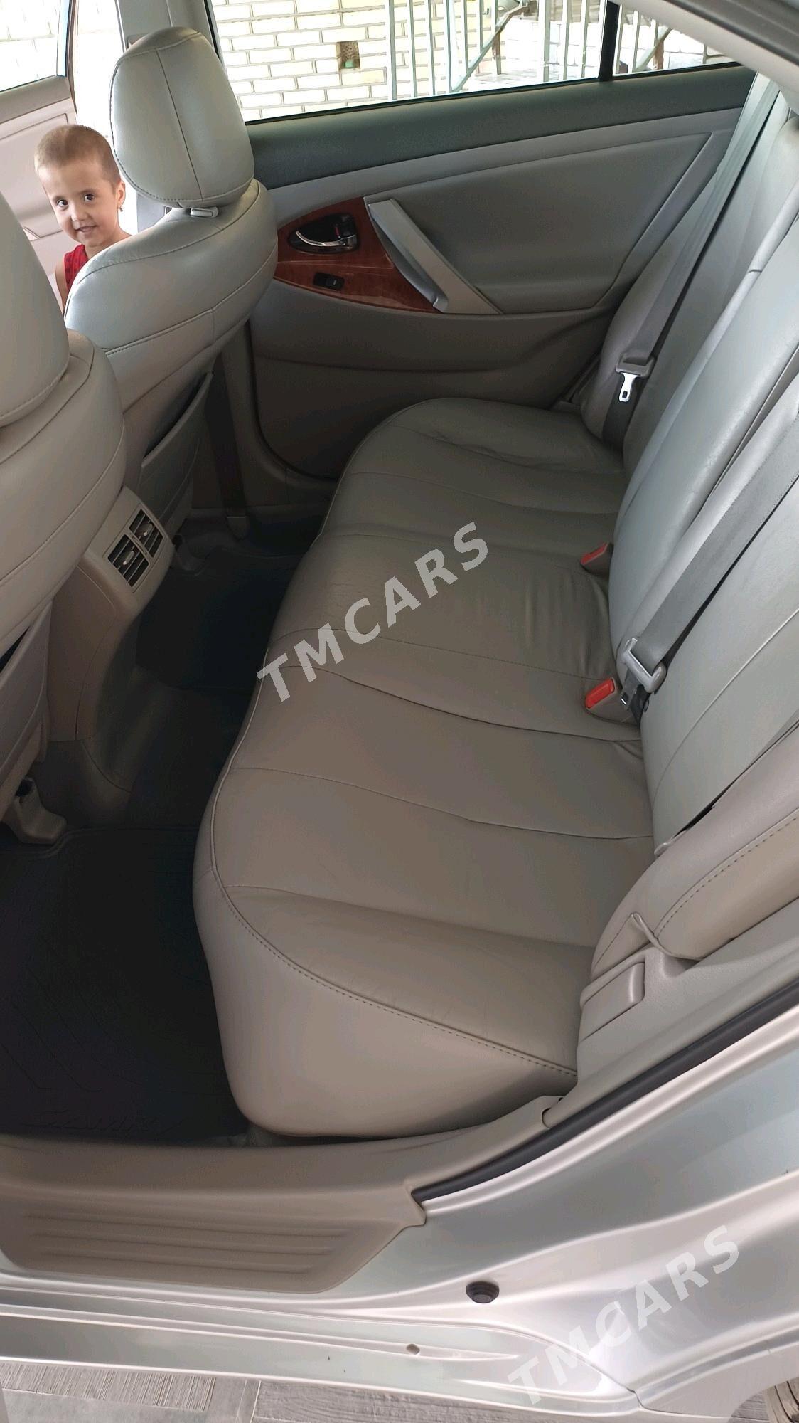 Toyota Camry 2011 - 270 000 TMT - Mary - img 6
