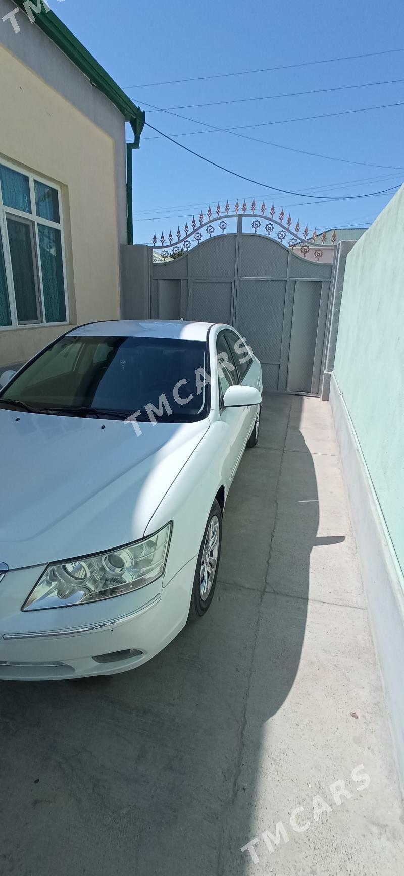 Hyundai Sonata 2009 - 135 000 TMT - Чоганлы - img 3