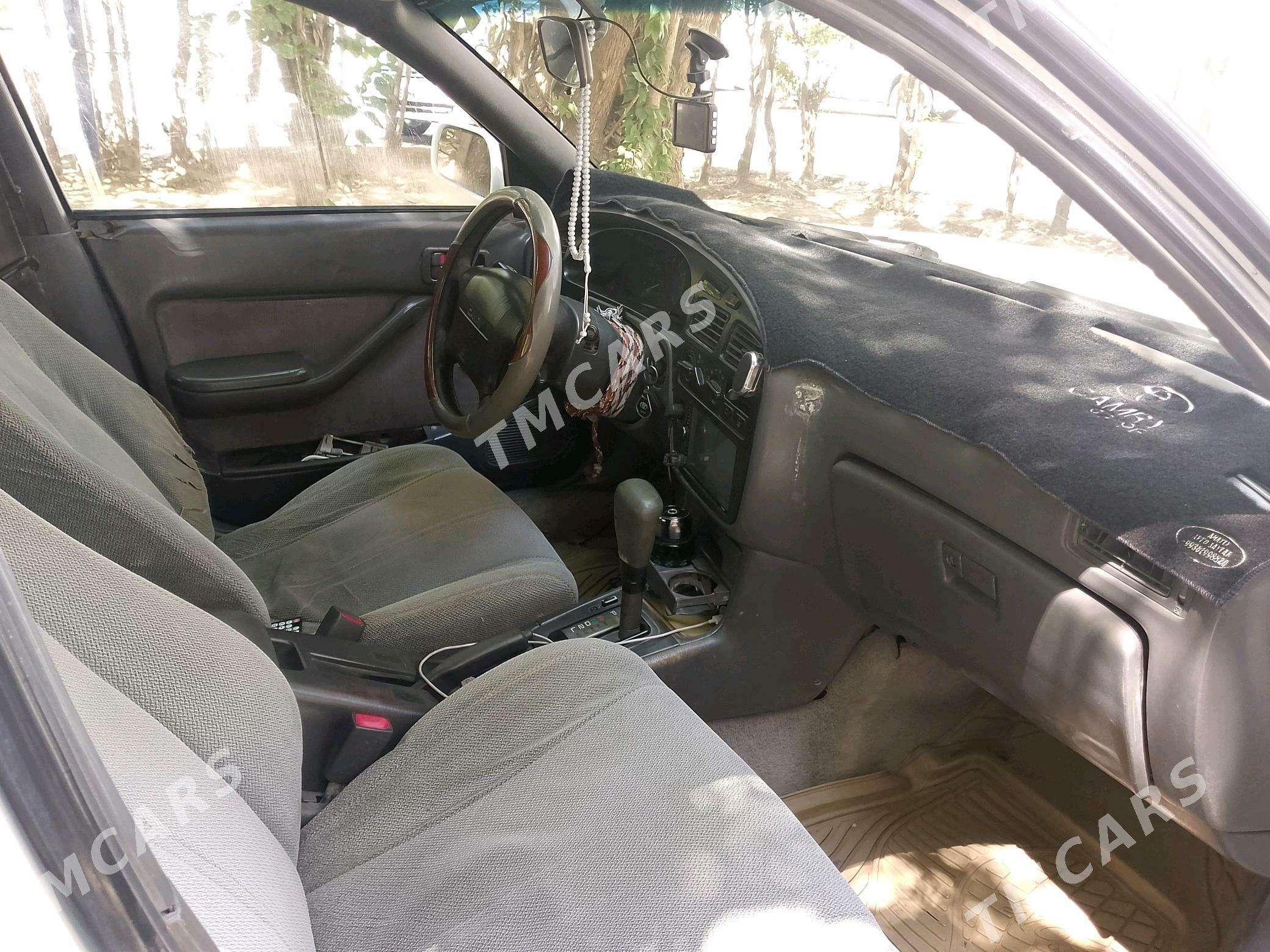Toyota Camry 1992 - 70 000 TMT - Mary - img 4