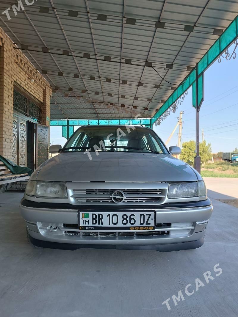 Opel Astra 1993 - 42 000 TMT - Дашогуз - img 6