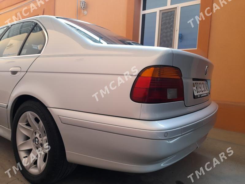 BMW 530 2002 - 130 000 TMT - Хитровка - img 4