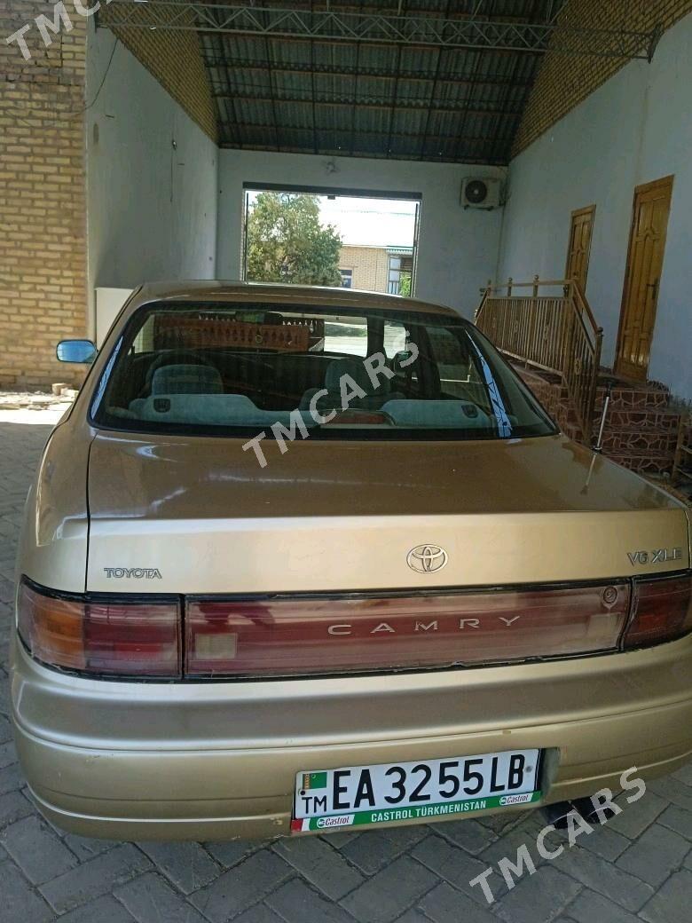 Toyota Camry 1993 - 85 000 TMT - Halaç - img 2