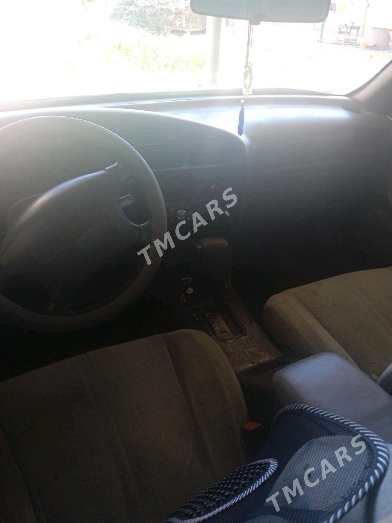 Toyota Camry 1993 - 85 000 TMT - Halaç - img 4
