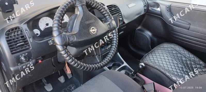 Opel Zafira 2002 - 80 000 TMT - Türkmenbaşy - img 5