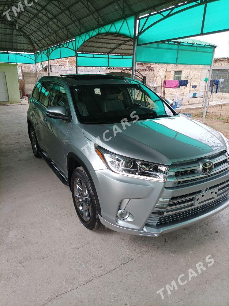 Toyota Highlander 2019 - 490 000 TMT - Aşgabat - img 4