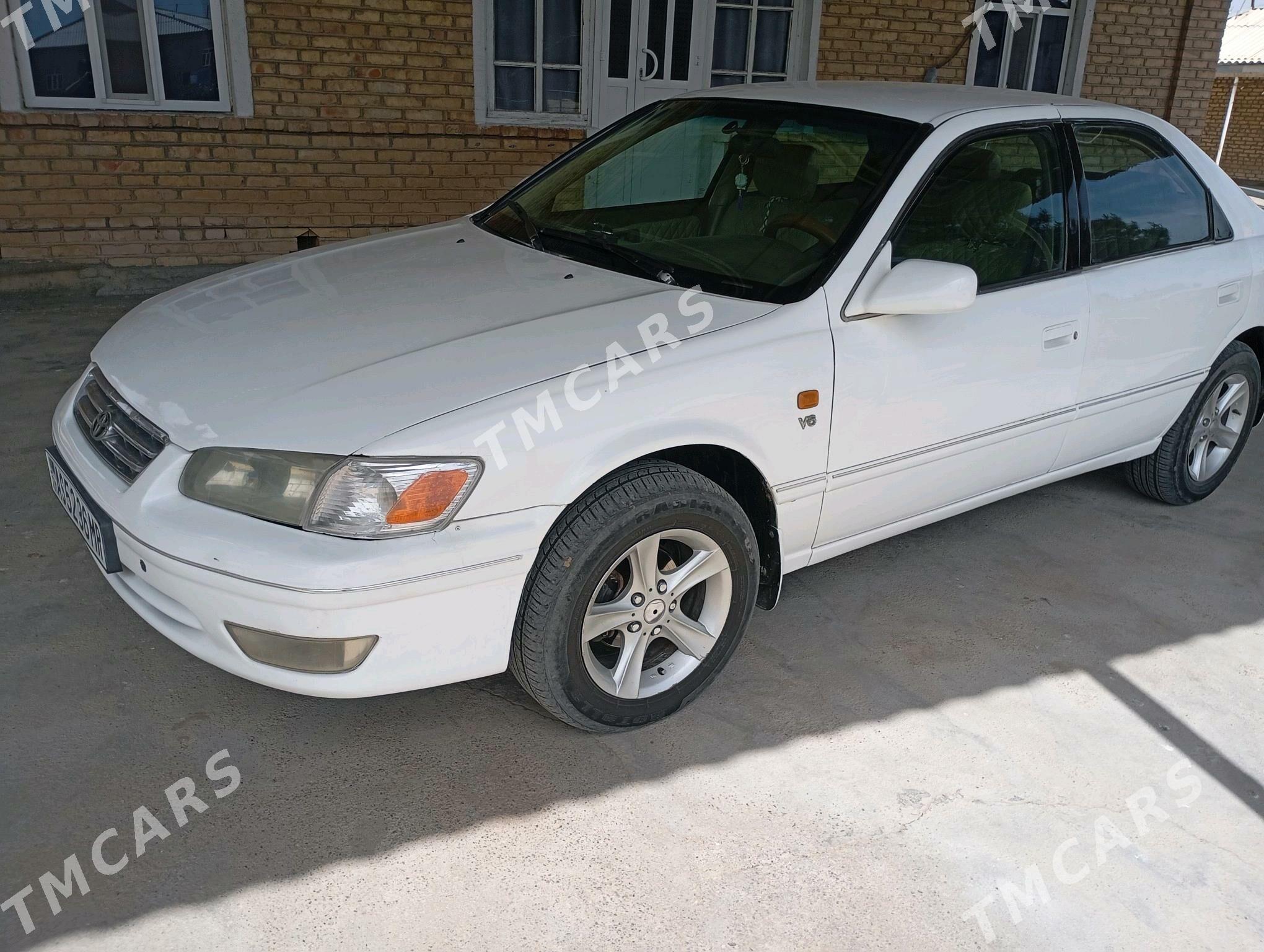 Toyota Camry 2001 - 115 000 TMT - Sakarçäge - img 5