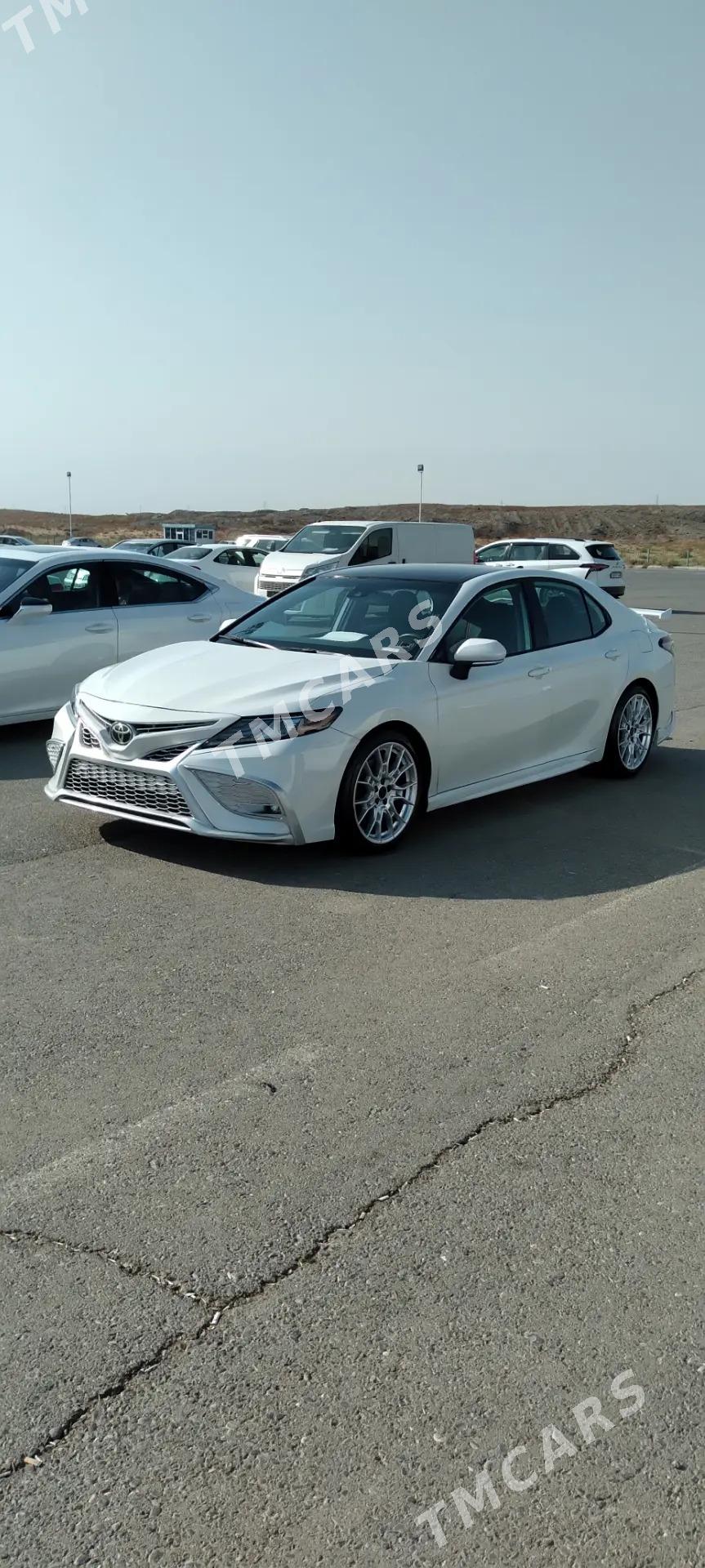 Toyota Camry 2022 - 355 000 TMT - Aşgabat - img 2