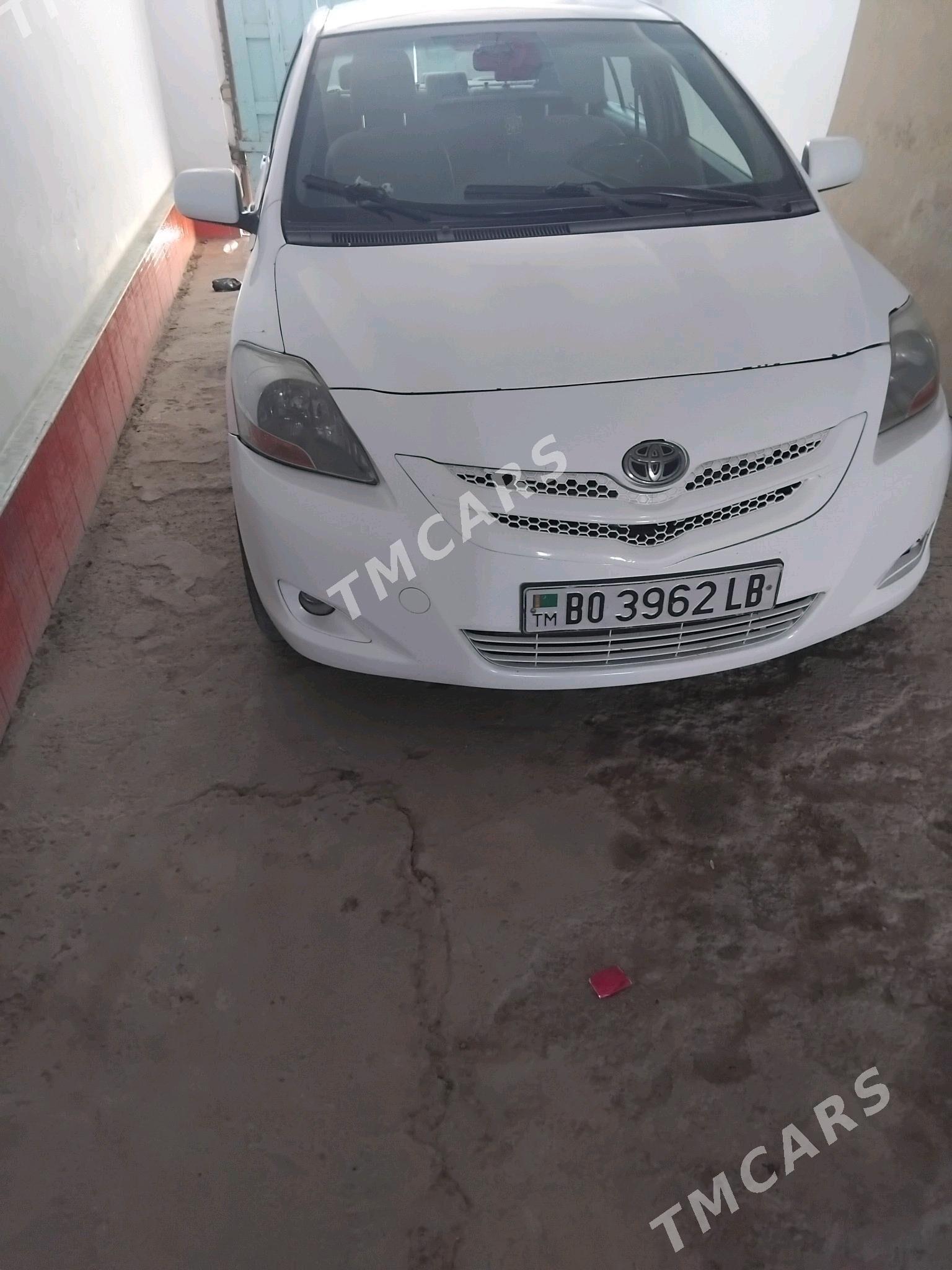 Toyota Yaris 2010 - 106 000 TMT - Dänew - img 5