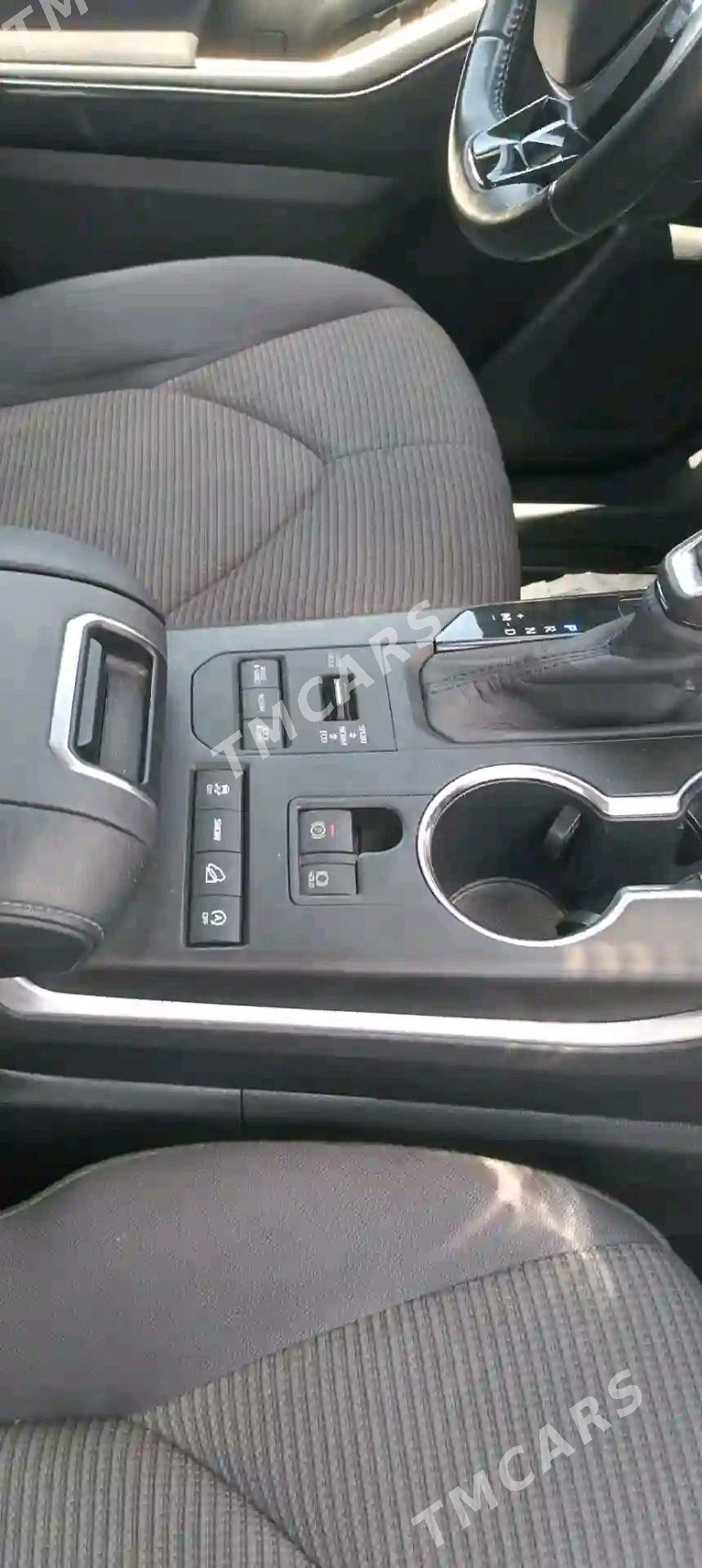 Toyota Highlander 2020 - 460 000 TMT - Aşgabat - img 8