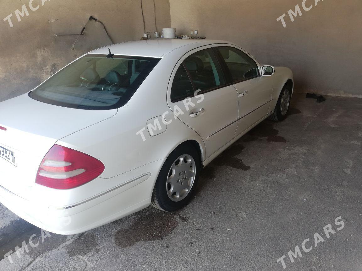 Mercedes-Benz E320 2003 - 115 000 TMT - Mary - img 3