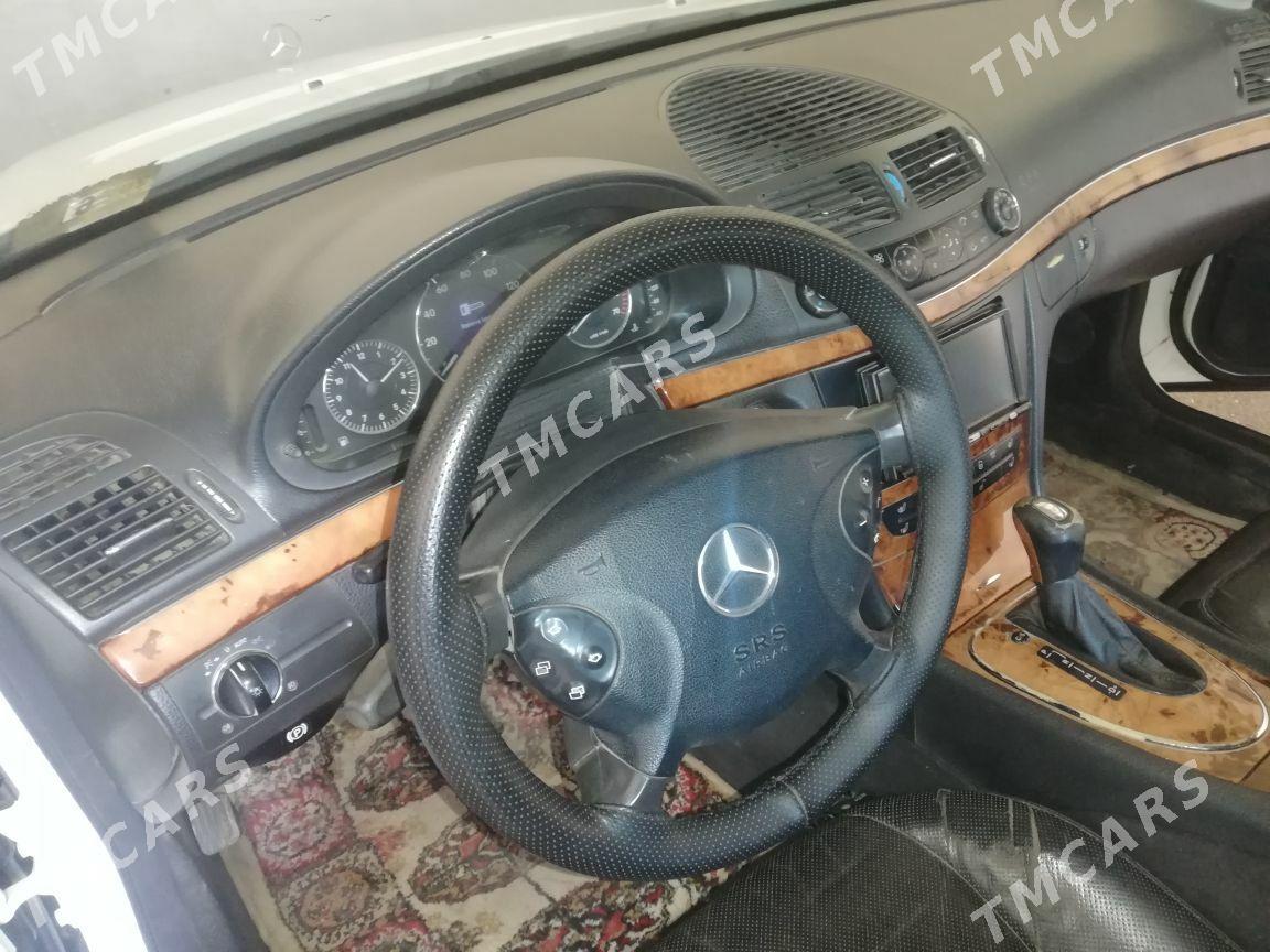Mercedes-Benz E320 2003 - 115 000 TMT - Mary - img 5
