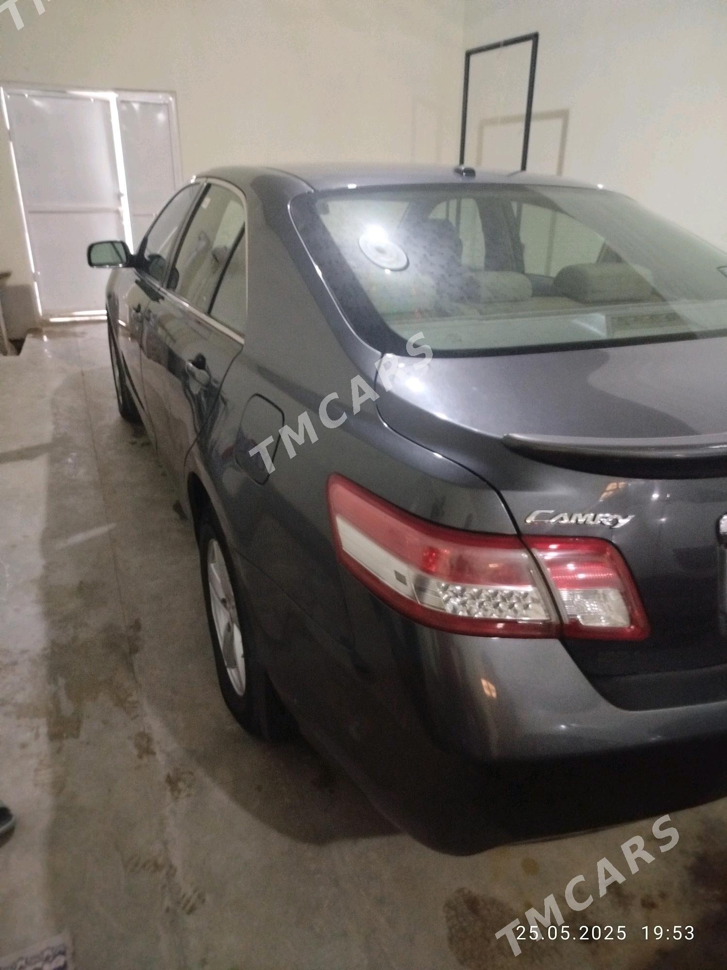 Toyota Camry 2011 - 179 000 TMT - етр. Туркменбаши - img 2
