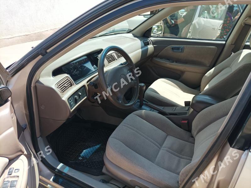 Toyota Camry 2001 - 145 000 TMT - Кёнеургенч - img 3