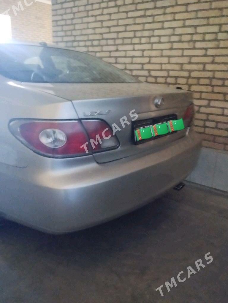 Lexus ES 300 2002 - 186 000 TMT - Дянев - img 10