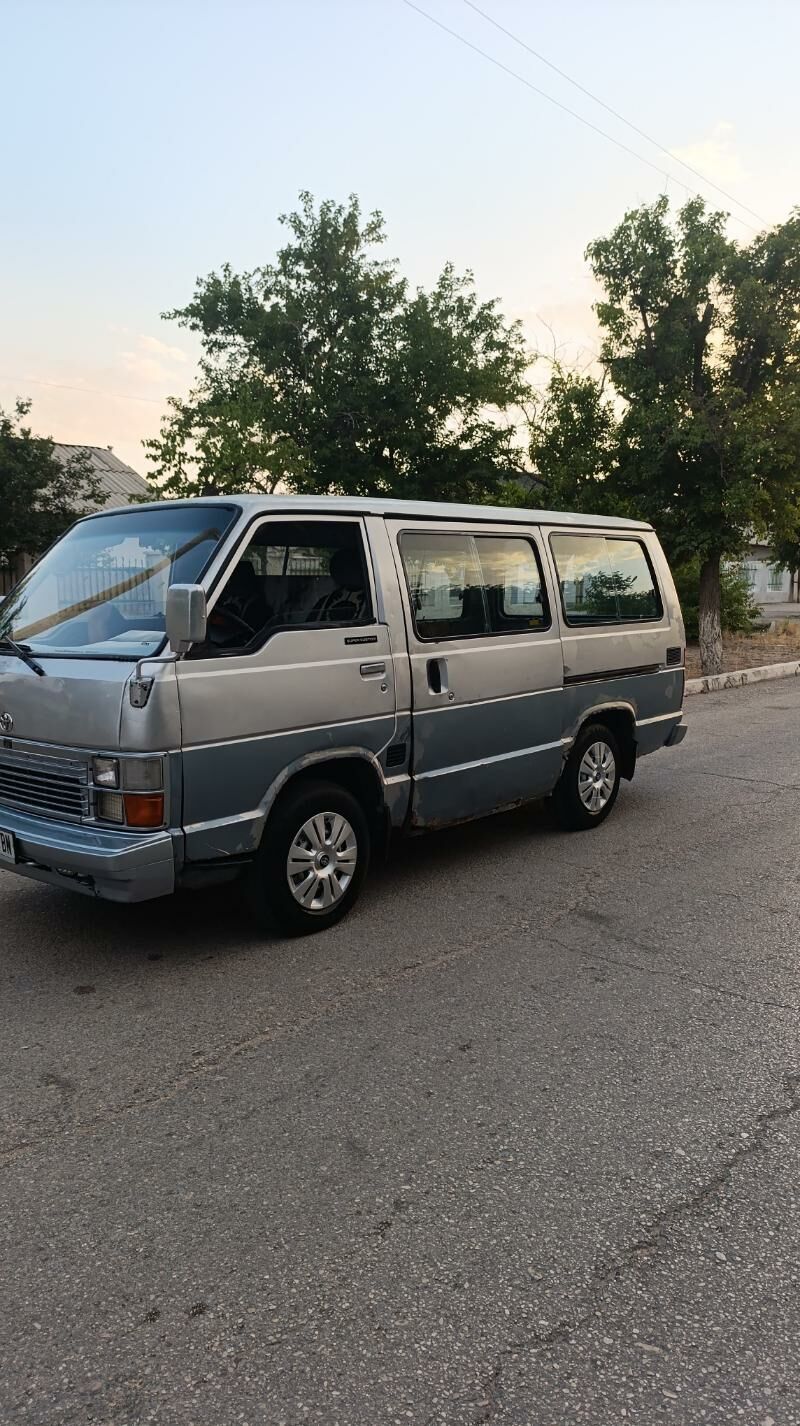 Toyota Hiace 1987 - 30 000 TMT - Балканабат - img 10