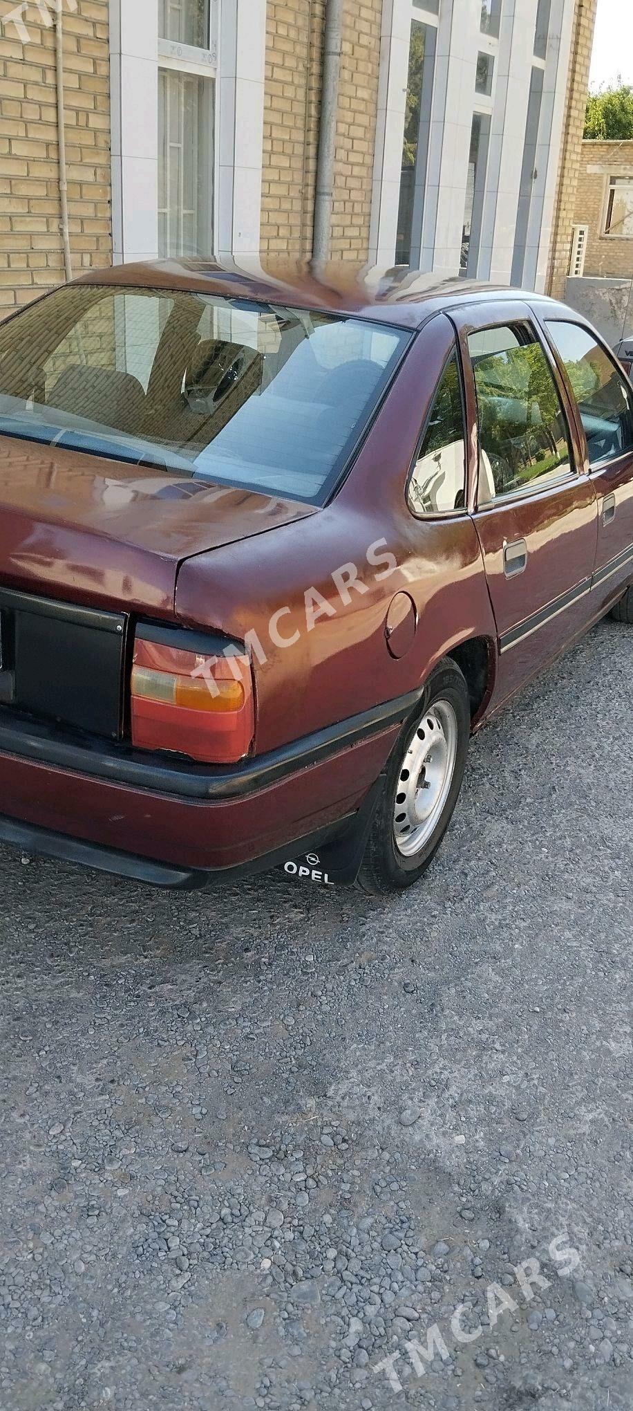 Opel Vectra 1991 - 25 000 TMT - Mary - img 6