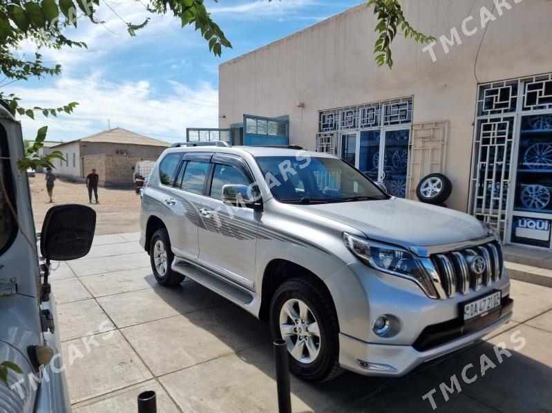 Toyota Land Cruiser Prado 2010 - 450 000 TMT - Gubadag - img 4