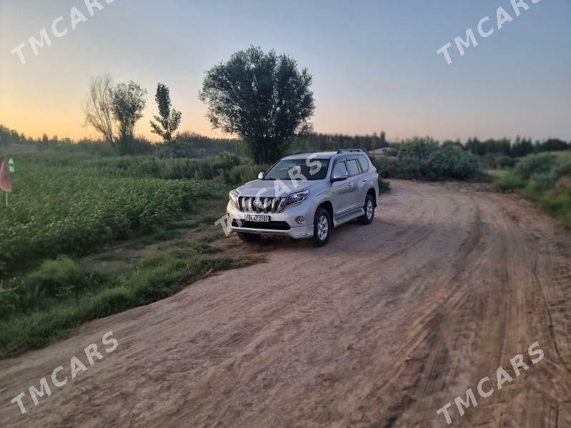 Toyota Land Cruiser Prado 2010 - 450 000 TMT - Gubadag - img 8