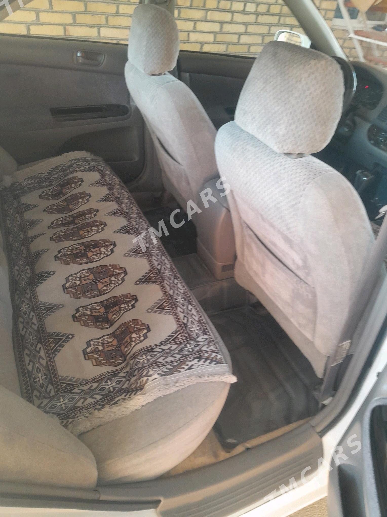 Toyota Camry 2004 - 170 000 TMT - Mary - img 3