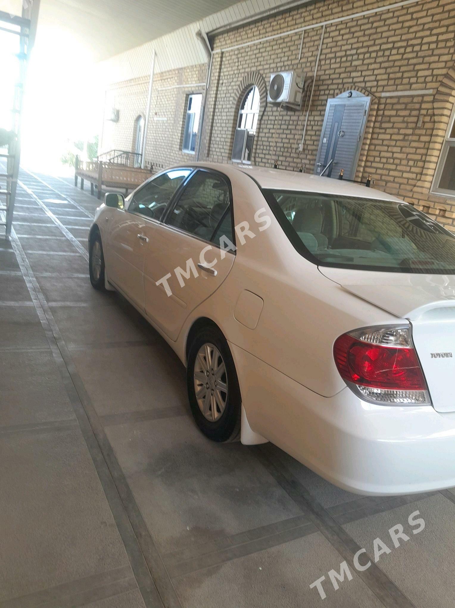 Toyota Camry 2004 - 170 000 TMT - Mary - img 2