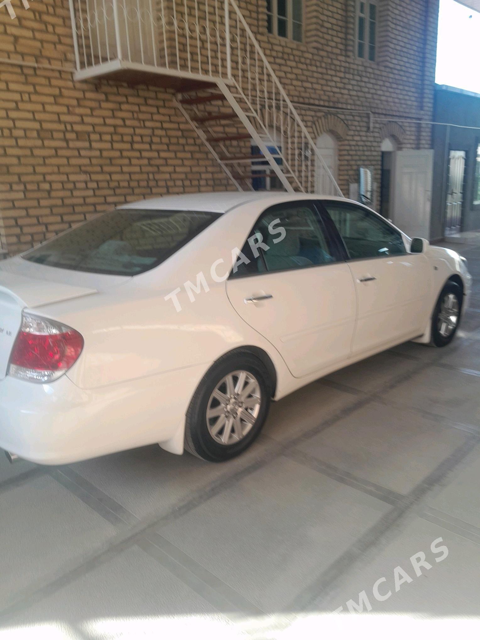 Toyota Camry 2004 - 170 000 TMT - Mary - img 9