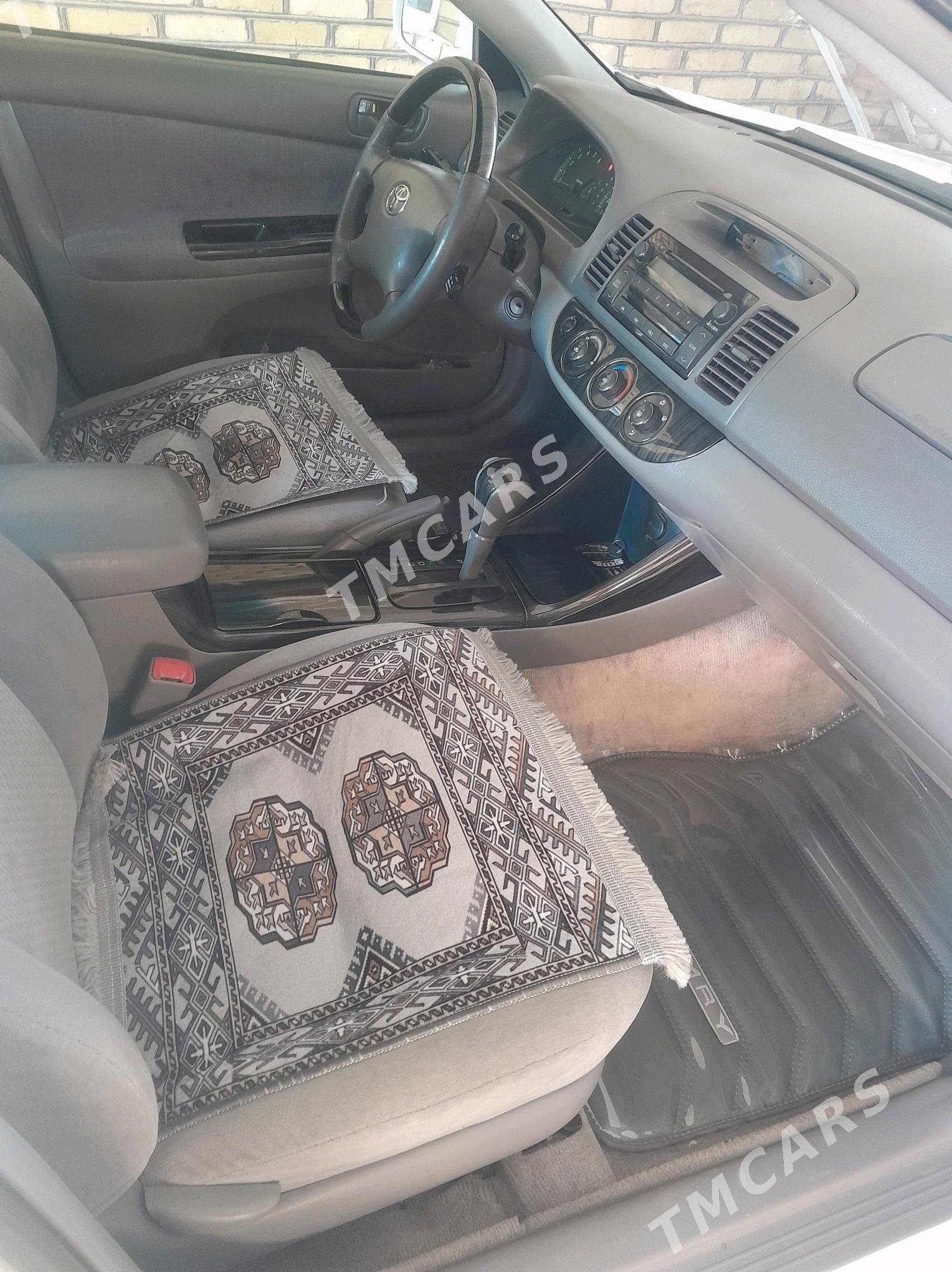 Toyota Camry 2004 - 170 000 TMT - Mary - img 8