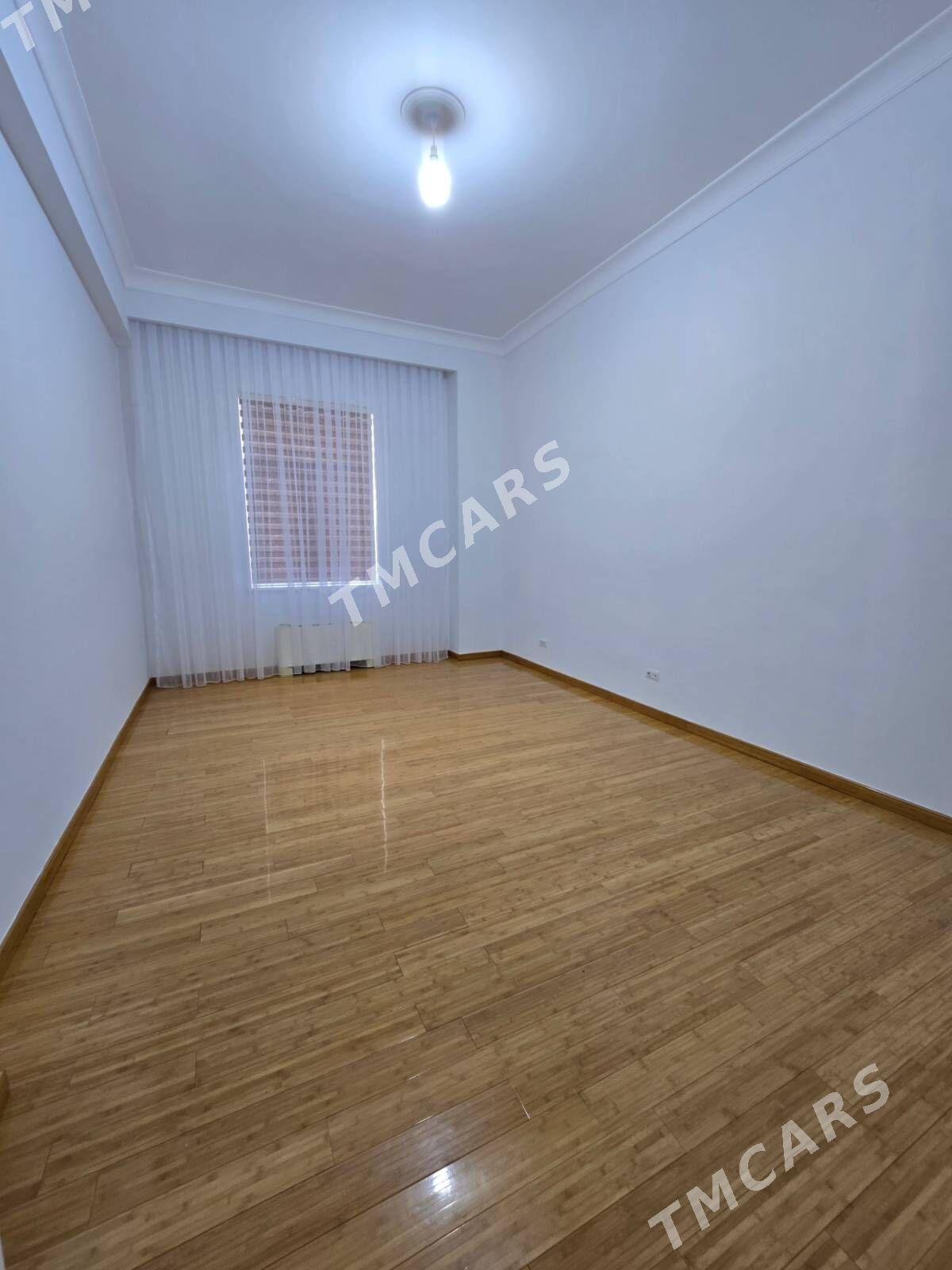 SATLYK ELITKA.13 TAPGYR.8 ET . - Aşgabat - img 2