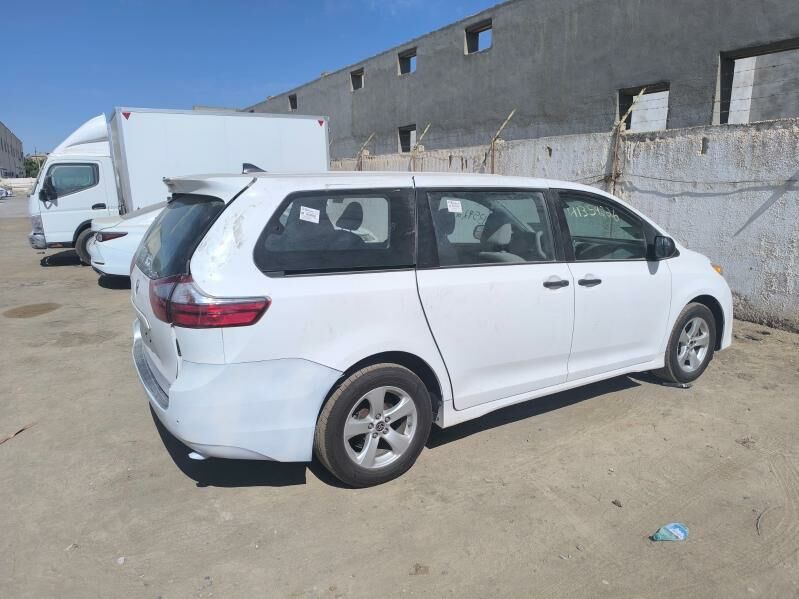 Toyota Sienna 2020 - 375 000 TMT - Мары - img 6