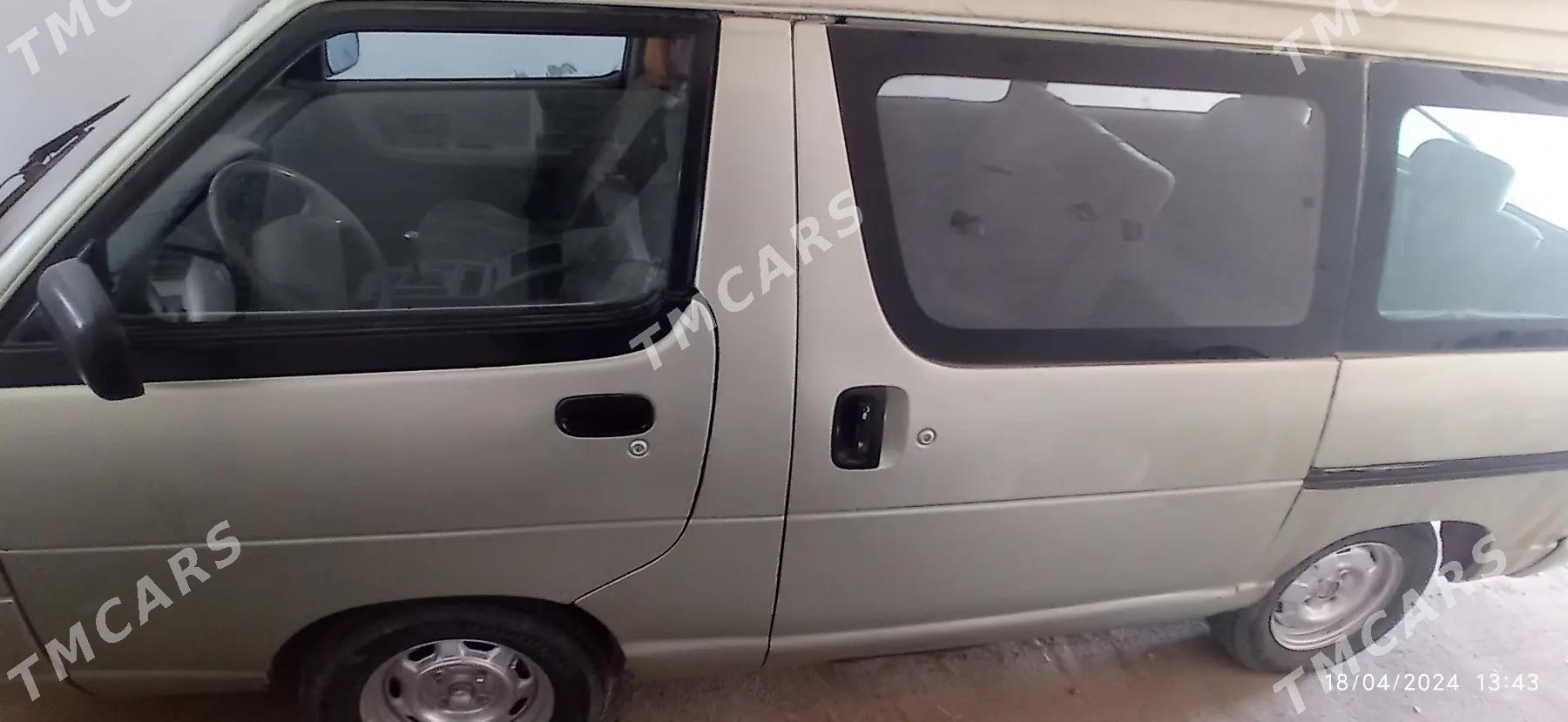 Toyota Town Ace 1993 - 43 000 TMT - Мары - img 2