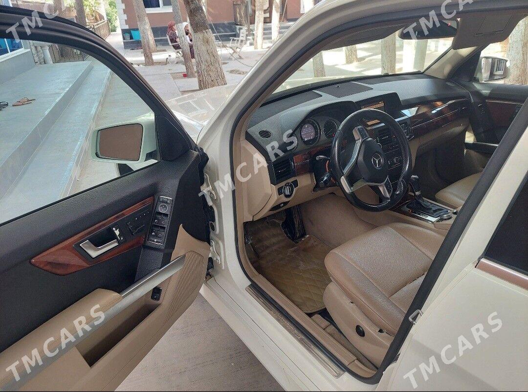 Mercedes-Benz GLK 350 2011 - 300 000 TMT - Мары - img 5