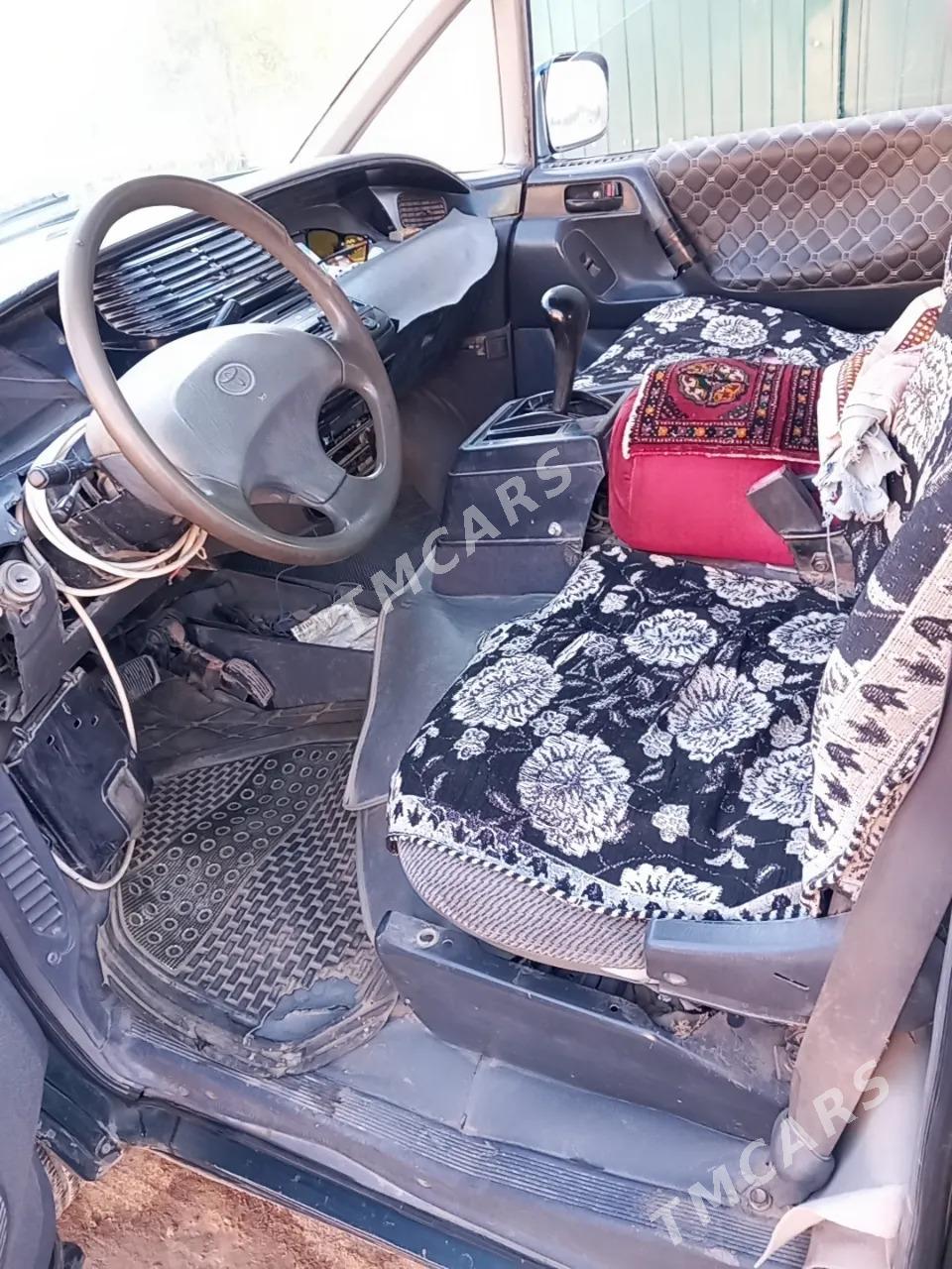 Toyota Previa 1993 - 80 000 TMT - Türkmenbaşy etr. - img 3