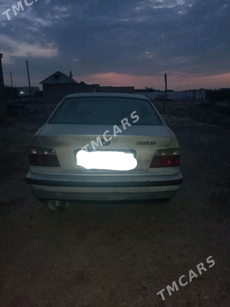 BMW 325 1992 - 20 000 TMT - Серахс - img 3