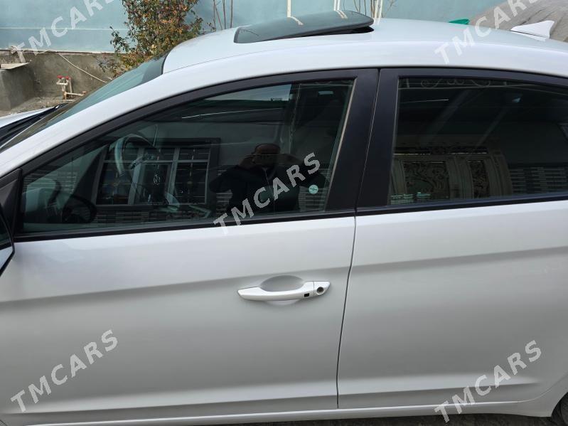 Hyundai Elantra 2020 - 260 000 TMT - Гарадамак - img 2