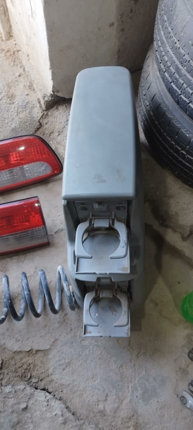 Toyota Sienna 2001 Morda Anga. 100 TMT - Мары - img 3