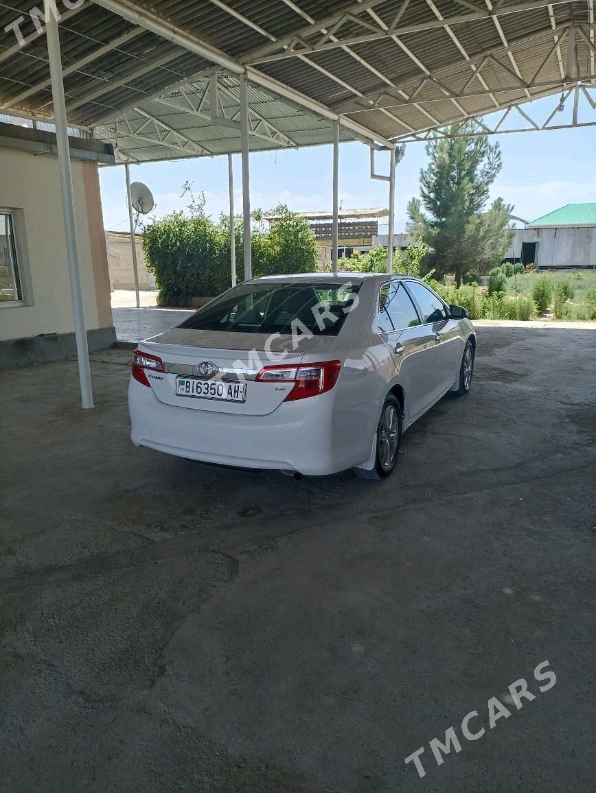 Toyota Camry 2012 - 195 000 TMT - Gökdepe - img 4
