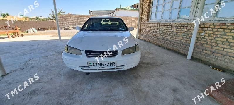 Toyota Camry 1999 - 90 000 TMT - Мары - img 1