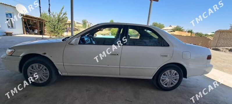 Toyota Camry 1999 - 90 000 TMT - Мары - img 5