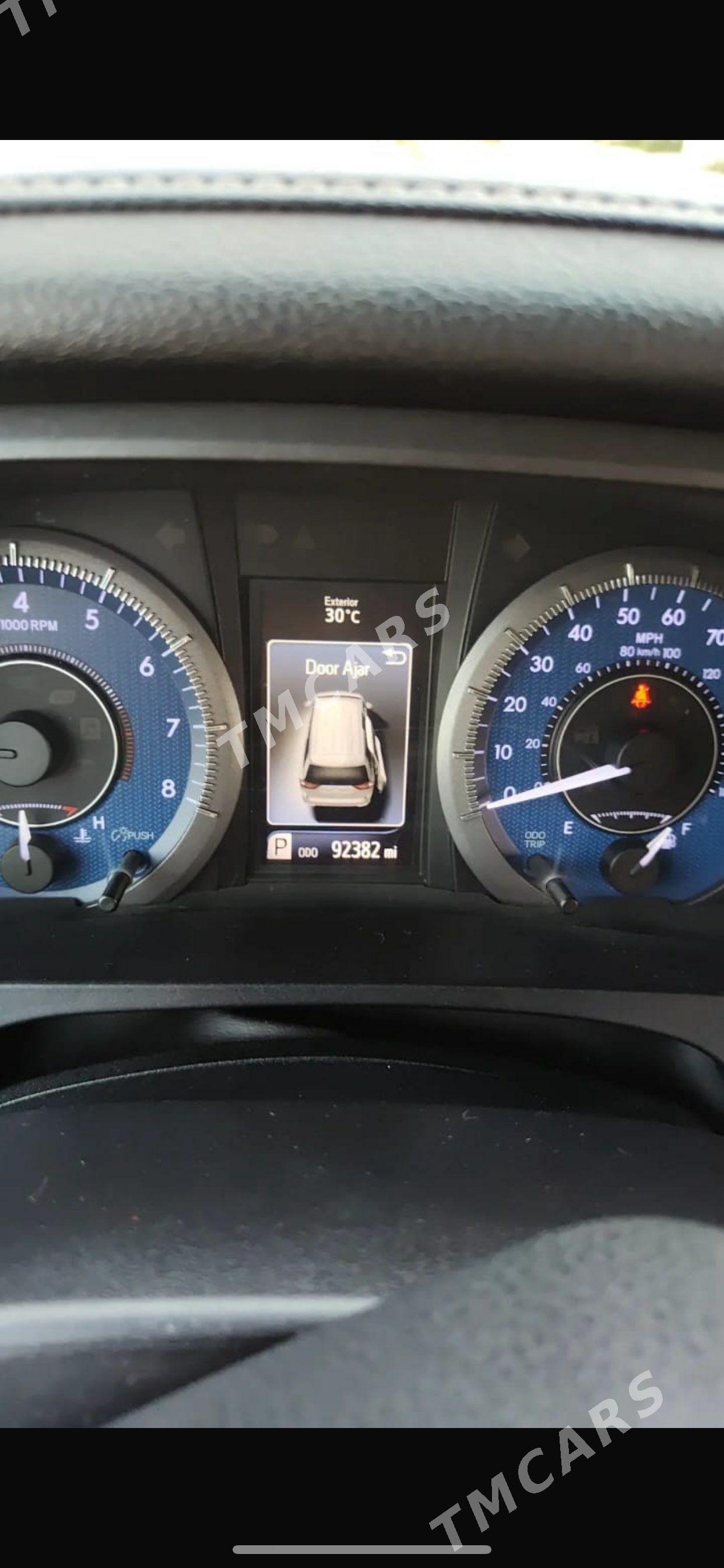 Toyota Sienna 2016 - 423 000 TMT - Ашхабад - img 4