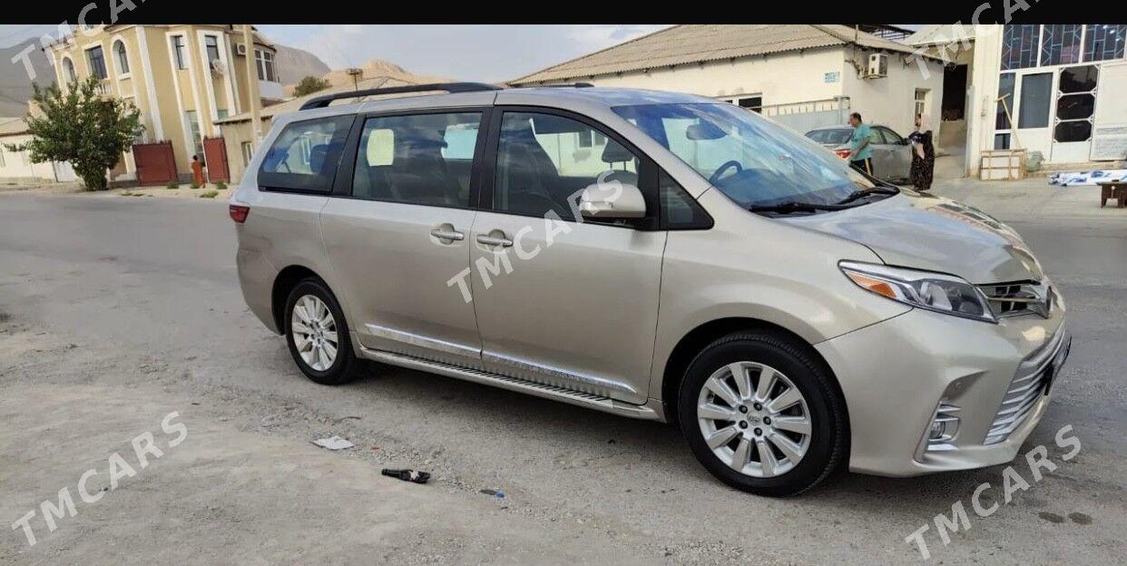 Toyota Sienna 2016 - 423 000 TMT - Ашхабад - img 1