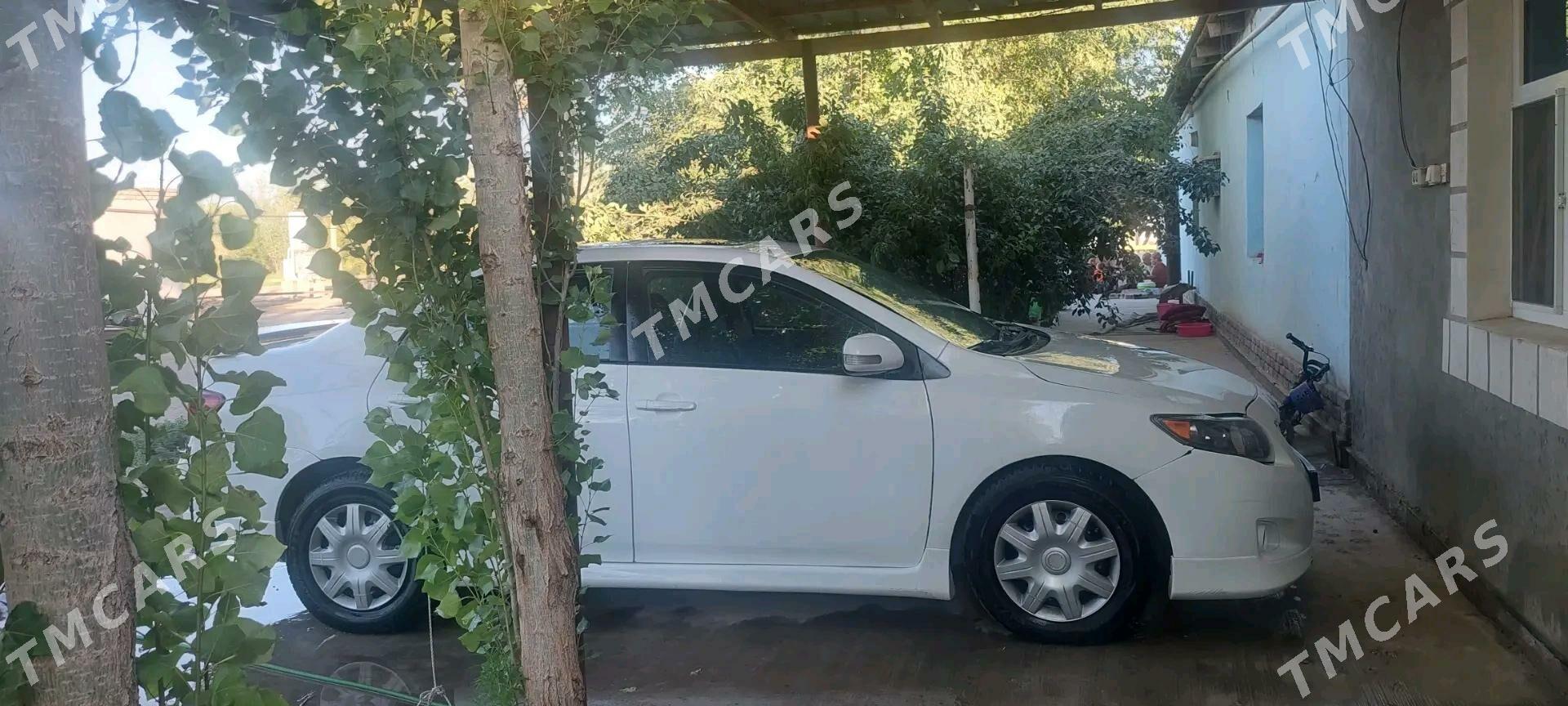 Toyota Corolla 2010 - 130 000 TMT - Дашогуз - img 1