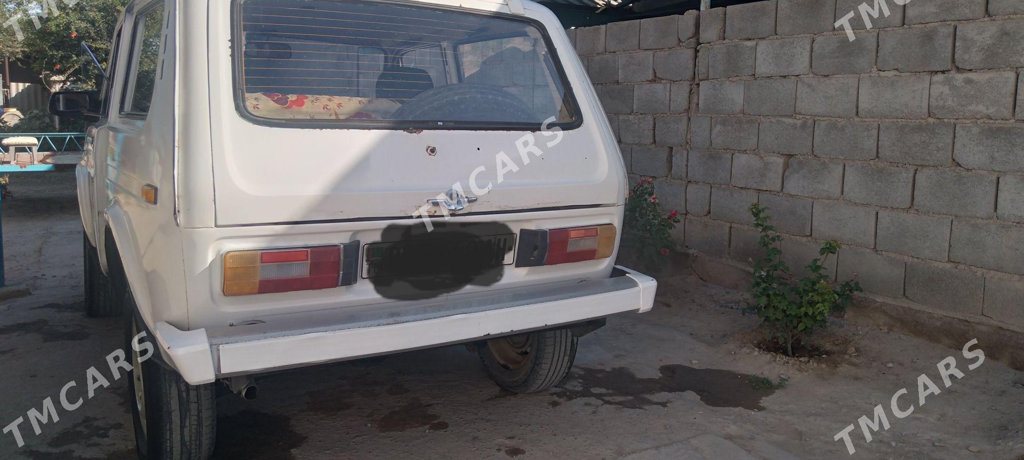 Lada Niva 1980 - 27 000 TMT - Ак-Бугдайский этрап - img 4