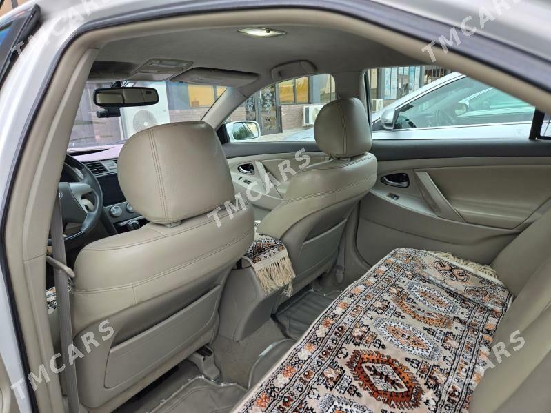 Toyota Camry 2010 - 175 000 TMT - Мары - img 3