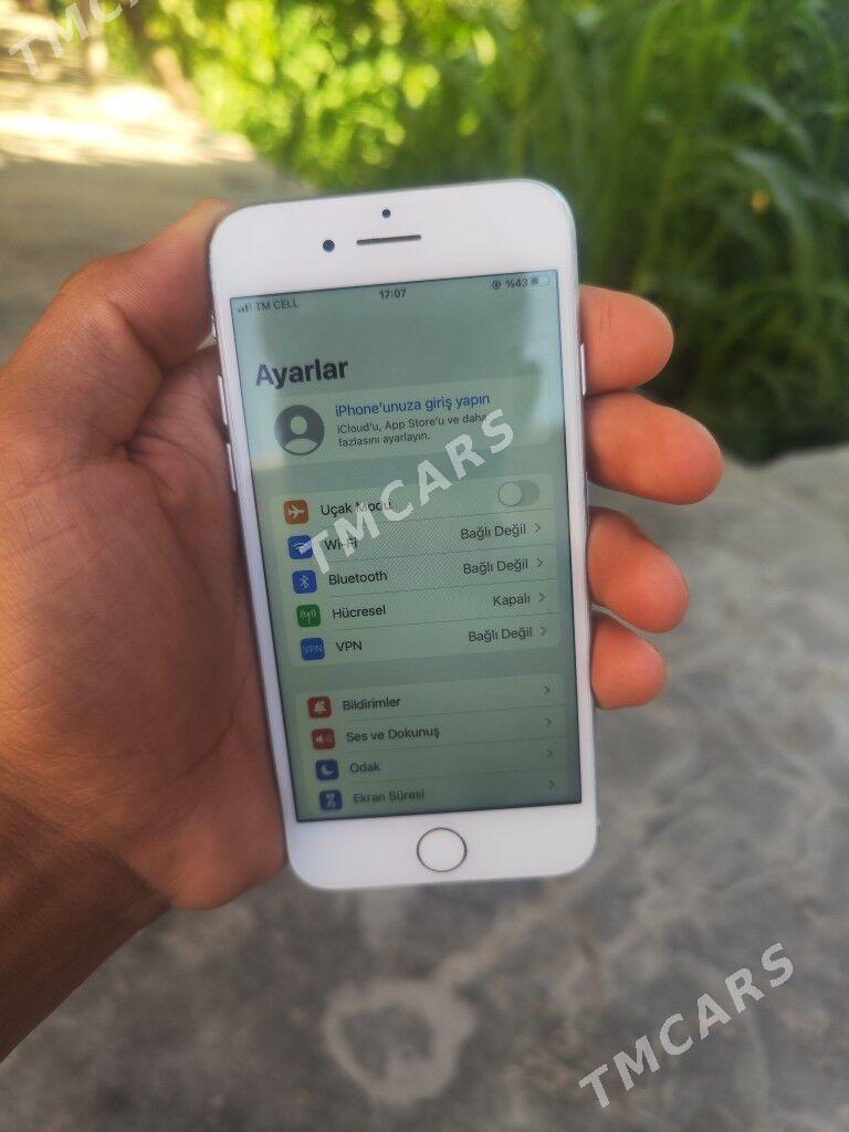 iPhone 7 - Mary - img 2