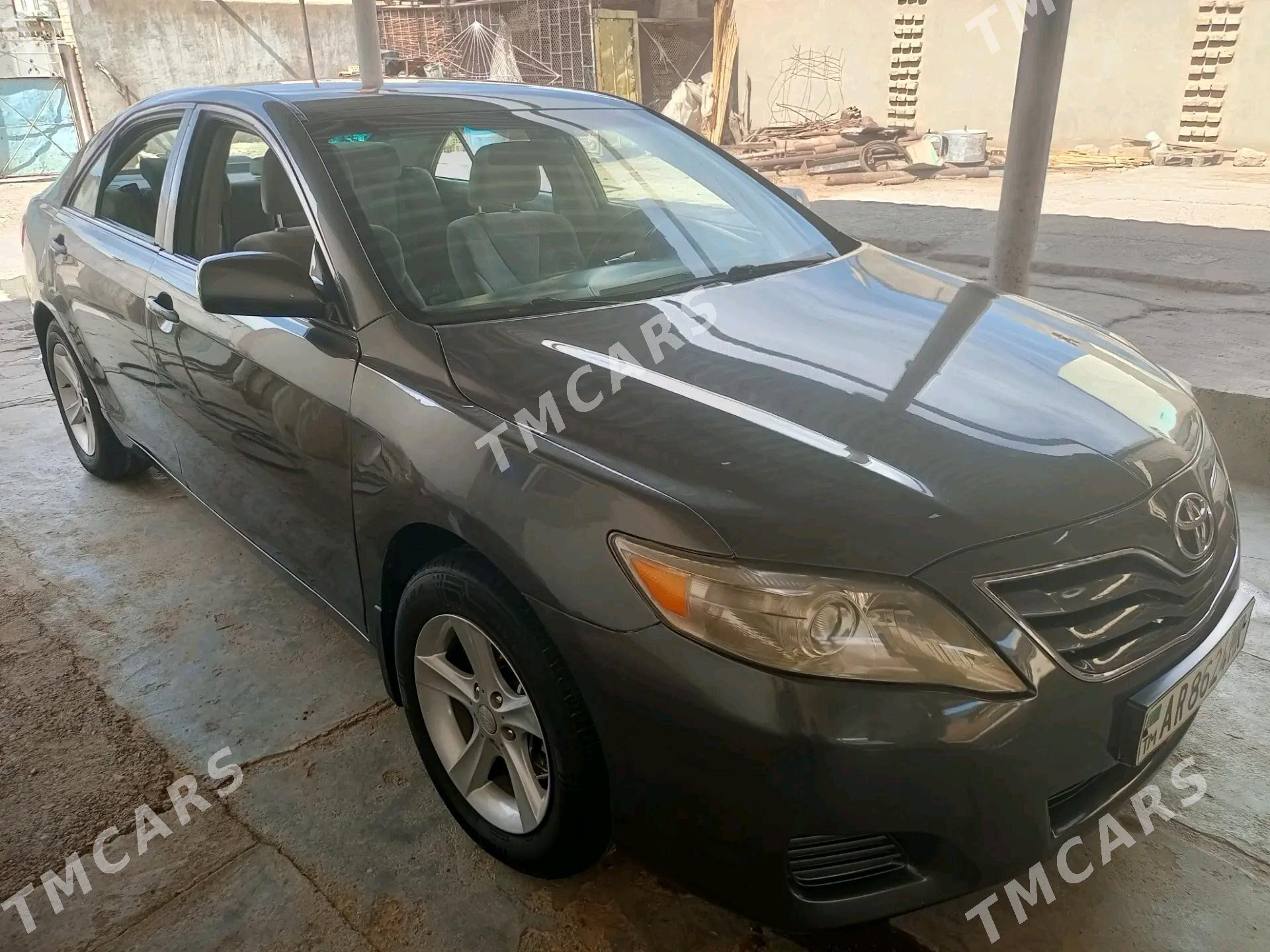 Toyota Camry 2010 - 170 000 TMT - Шатлык - img 3