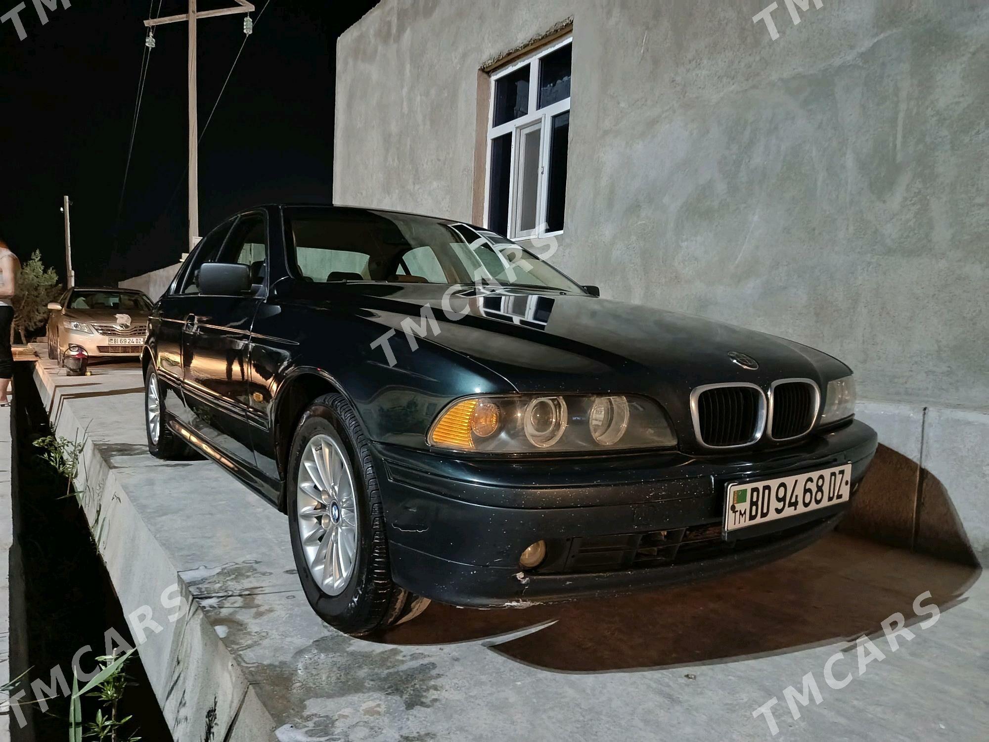 BMW E39 2002 - 125 000 TMT - Кёнеургенч - img 7
