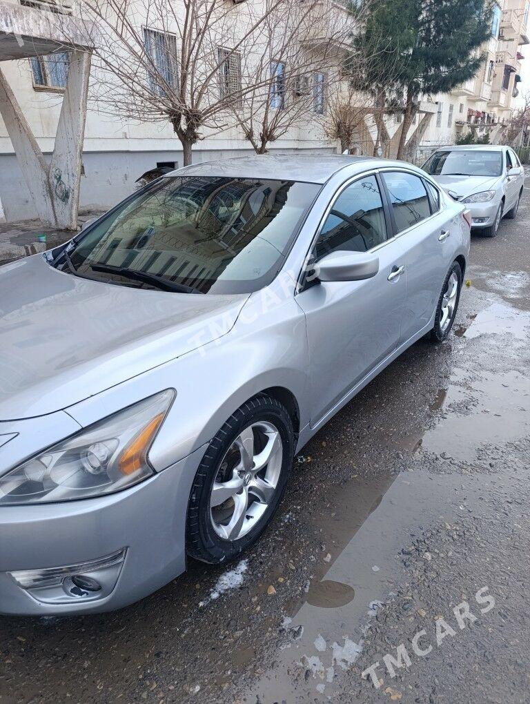 Nissan Altima 2013 - 105 000 TMT - Туркменабат - img 5