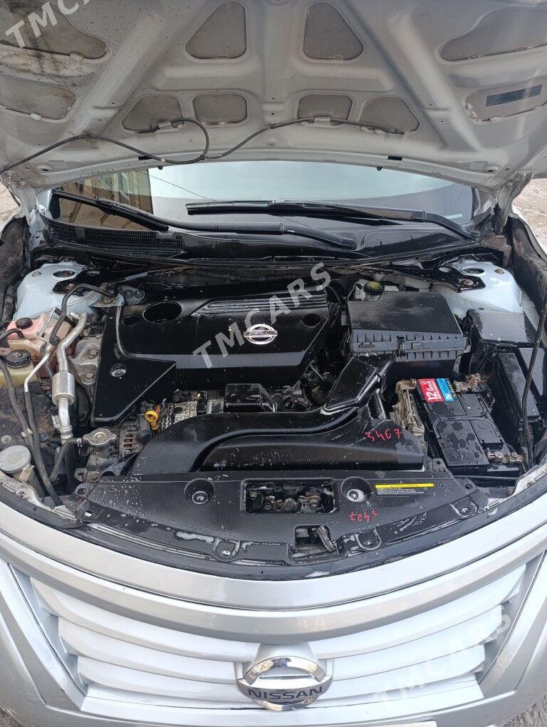 Nissan Altima 2013 - 105 000 TMT - Туркменабат - img 3