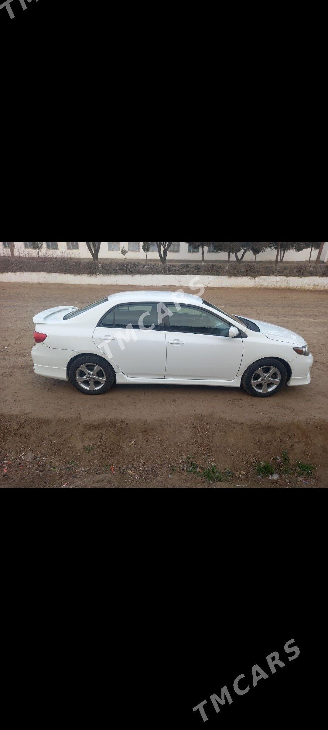 Toyota Corolla 2013 - 155 000 TMT - Байрамали - img 6