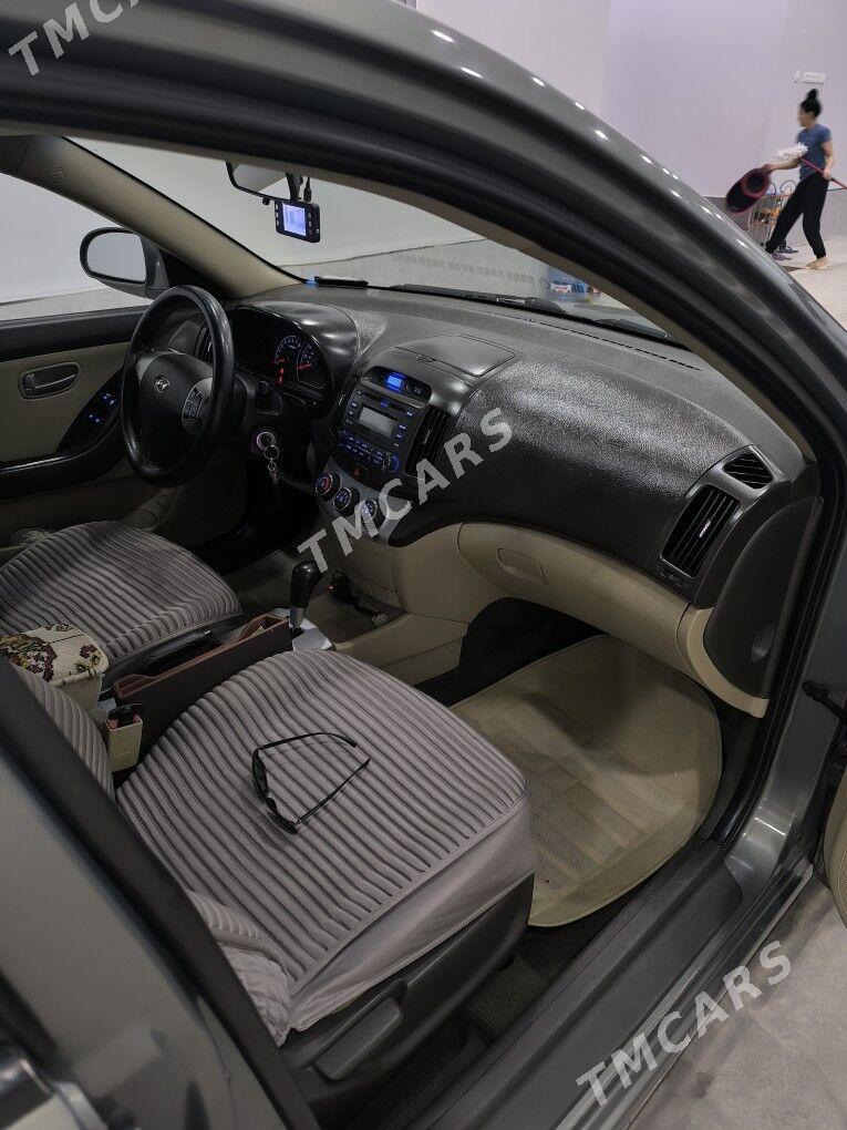 Hyundai Elantra 2009 - 120 000 TMT - Türkmenabat - img 6