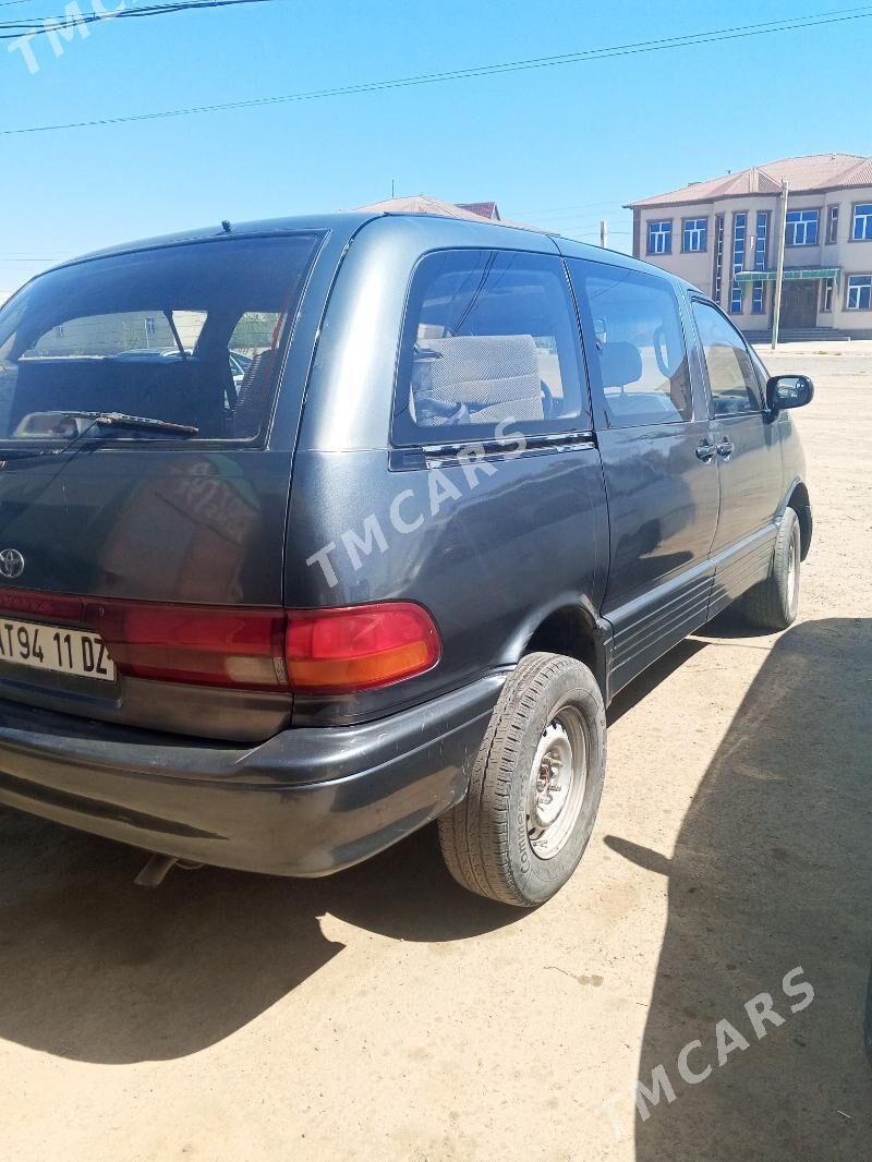 Toyota Previa 1994 - 70 000 TMT - Губадаг - img 2